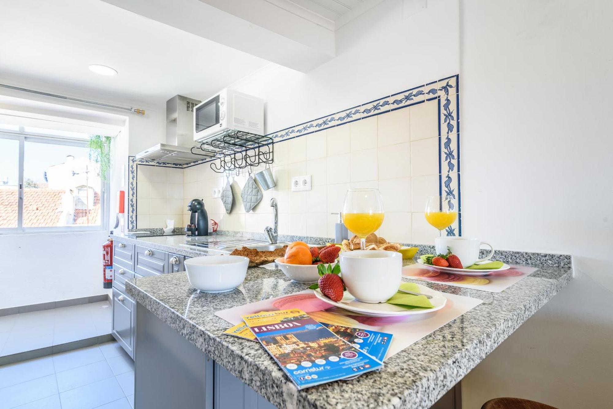Appartamento Beguest Cozy Flat Sant 'Ana Lisbona Esterno foto